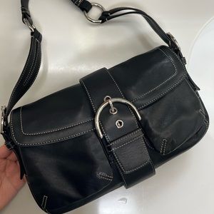 🗝️SOLD🗝️Y2K Vintage Coach Mini Black Bag
